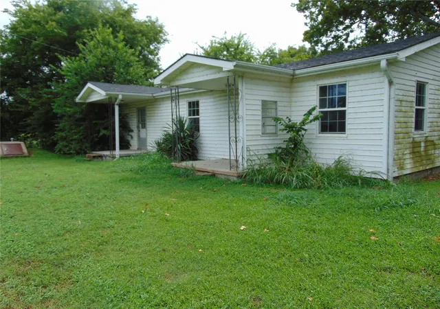 2nd image of 226 Happy Trails Rd, Ardmore, OK 73401 | MLS# 2628525