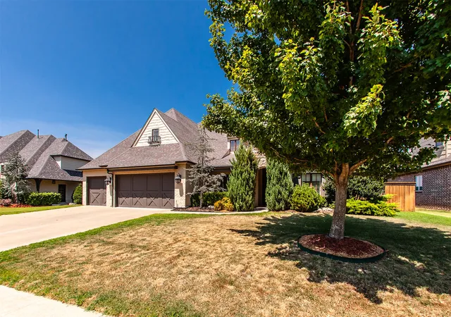 Photo 2 of Single family home for sale at 211 E 127th Street S, Jenks, OK 74037 | MLS# 2628512 | Listing updated on 2026-09-21