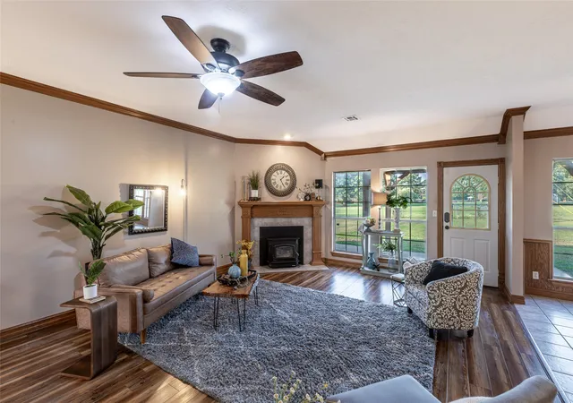 Photo 3 of Sale Pending at 15777 S Cyn Oaks Ln, Claremore, OK 74017 | MLS# 2628276 | Listing updated on 2026-08-20
