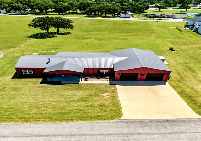 Photo 2 of Single family home for sale at 4663 Angler Cir, Kingston, OK 73439 | MLS# 2628541 | Listing updated on 2026-08-27