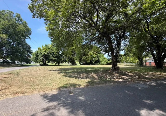 Photo 3 of Land for sale at 308 S East St, Eufaula, OK 74432 | MLS# 2627950 | Listing updated on 2026-08-27