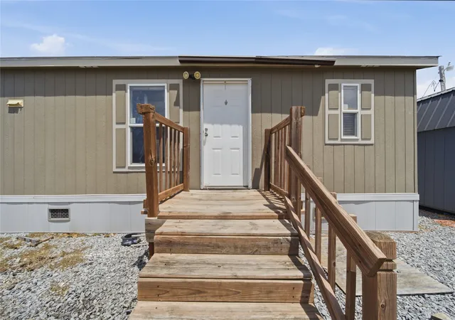 Photo 2 of Manufactured home for sale at 17743 E 390 Road, Jay, OK 74346 | MLS# 2628589 | Listing updated on 2026-10-01