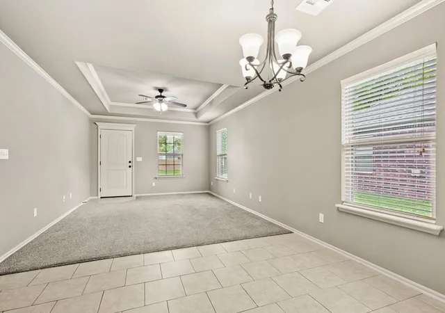 Listing Photo 4 - Condo for sale in building located at 914 N Osage Ave, Claremore, OK 74017
