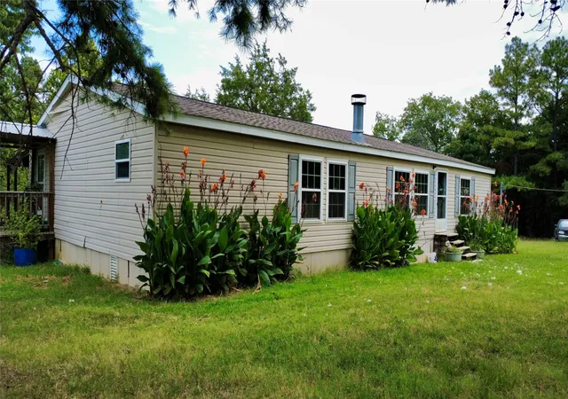 Photo 4 of Sale Pending at 8492 Hickory Ln, Stuart, OK 74570 | MLS# 2628606 | Listing updated on 2026-09-28