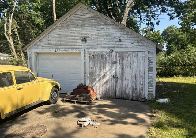 Photo 11 of Single family home for sale at 2820 Columbus St, Muskogee, OK 74401 | MLS# 2628623 | Listing updated on 2026-08-28