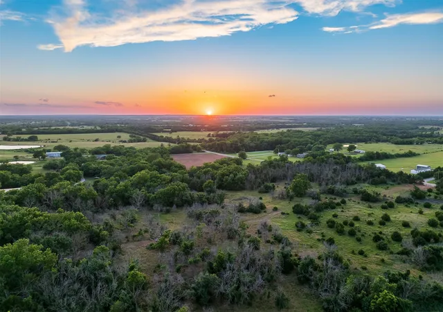 Photo 1 of Land for sale at 1 E Lone Chimney Rd, Glencoe, OK 74032 | MLS# 2628619 | Listing updated on 2026-09-17