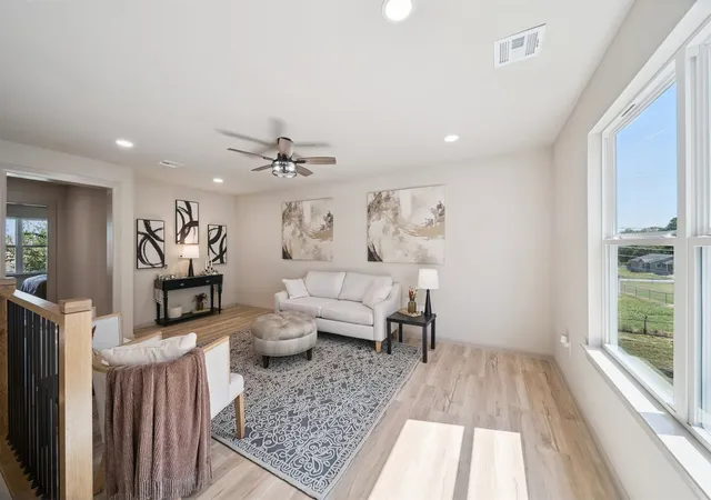 Photo 4 of Single family home for sale at 1833 N Troost Ave, Tulsa, OK 74106 | MLS# 2628652 | Listing updated on 2026-08-20