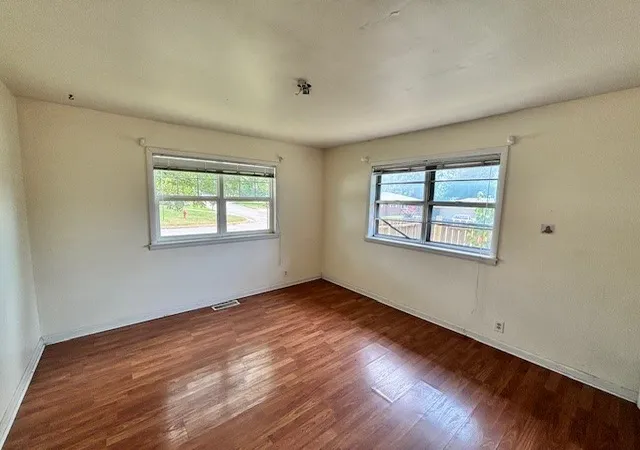 Photo 4 of Sale Pending at 259 Redbud Ln, Tahlequah, OK 74464 | MLS# 2628726 | Listing updated on 2026-08-20