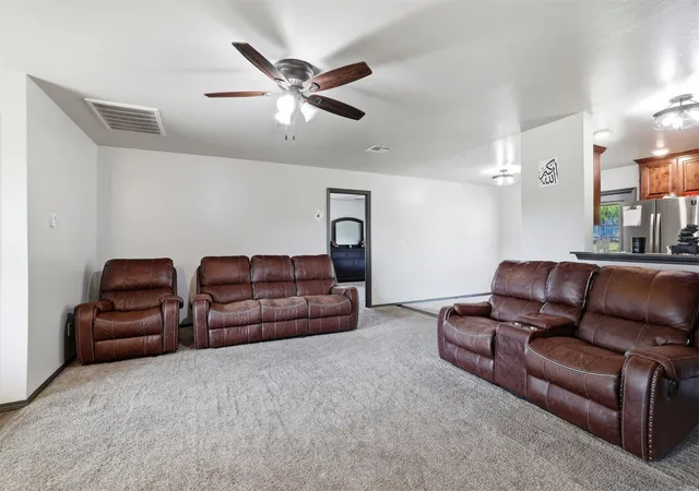 Photo 3 of Single family home for sale at 14160 County Rd 3613, Ada, OK 74820 | MLS# 2628731 | Listing updated on 2026-09-17