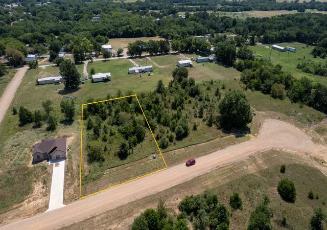 Photo 2 of Land for sale at 0 Red Bird Ln, Colbert, OK 74733 | MLS# 2628732 | Listing updated on 2026-08-20