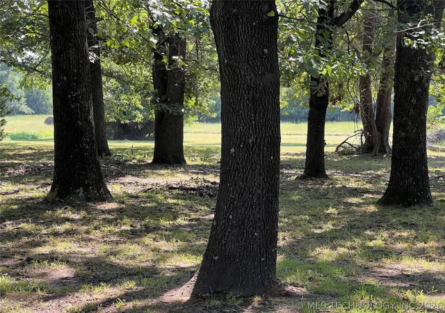 Photo 3 of Land for sale at 4189 Meadowood Rd, Eufaula, OK 74432 | MLS# 2628738 | Listing updated on 2026-08-20