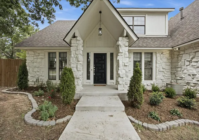 1st image of 11033 E 66th St, Tulsa, OK 74133 | MLS# 2628749