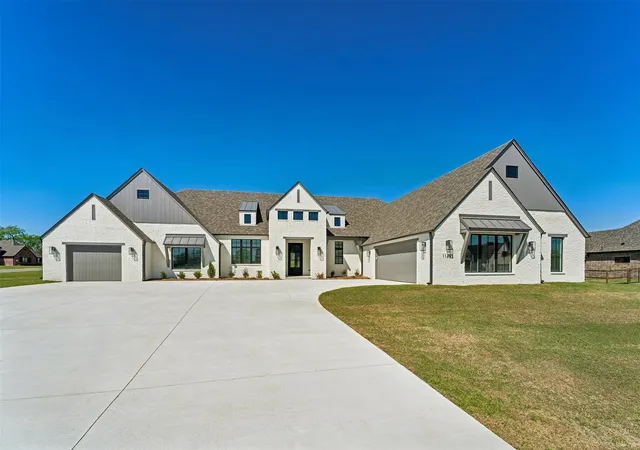 Photo 2 of Single family home for sale at 11291 S 220th Eastavenue, Broken Arrow, OK 74014 | MLS# 2628787 | Listing updated on 2026-08-20