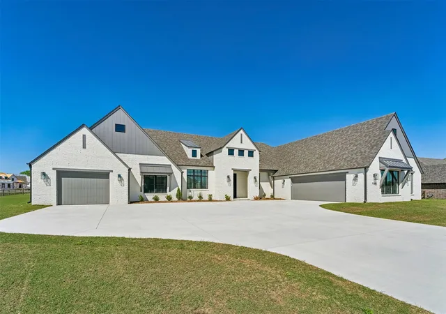 Photo 3 of Single family home for sale at 11291 S 220th Eastavenue, Broken Arrow, OK 74014 | MLS# 2628787 | Listing updated on 2026-08-20