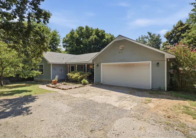 Photo 1 of Single family home for sale at 603 E Coppinger, Fort Gibson, OK 74434 | MLS# 2628853 | Listing updated on 2026-09-22