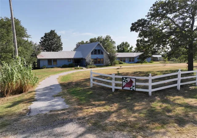 1st image of 653 Max St, Mead, OK 73449 | MLS# 2628861