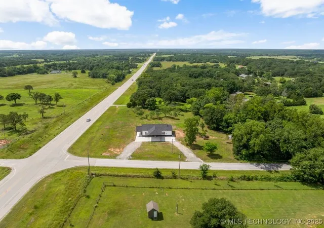 Photo 2 of Single family home for sale at 35444 W 271st Street S, Bristow, OK 74010 | MLS# 2628808 | Listing updated on 2026-08-20