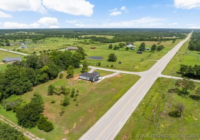 Photo 4 of Single family home for sale at 35444 W 271st Street S, Bristow, OK 74010 | MLS# 2628808 | Listing updated on 2026-08-20