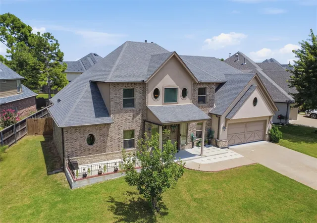 Photo 3 of Sale Pending at 1101 S Kalanchoe Ave, Broken Arrow, OK 74012 | MLS# 2628833 | Listing updated on 2026-08-20