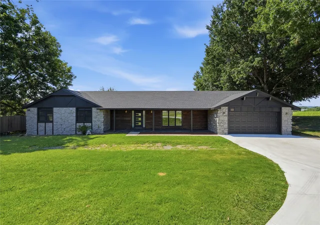 2nd image of 1410 W 91st St, Jenks, OK 74037 | MLS# 2628886