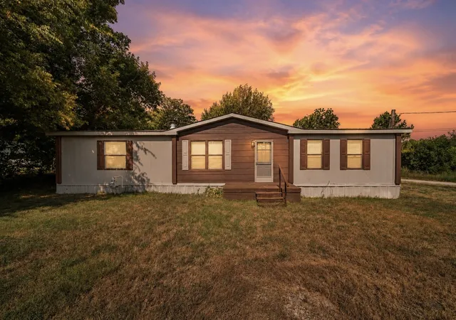 1st image of 5952 N Rockford Ave, Tulsa, OK 74126 | MLS# 2628902