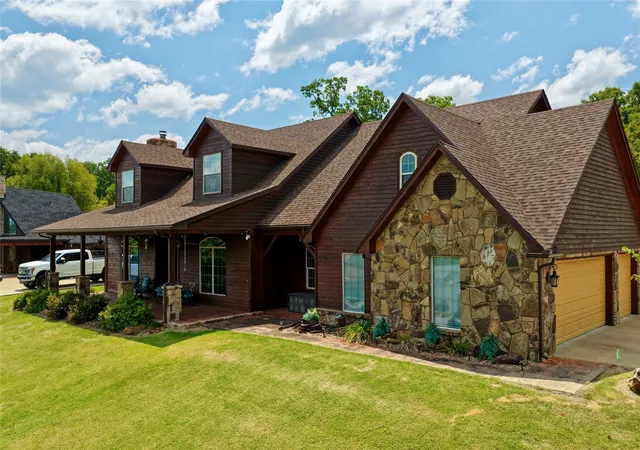 Photo 2 of Single family home for sale at 113 Three Nations Dr, Stigler, OK 74462 | MLS# 2628515 | Listing updated on 2026-08-20