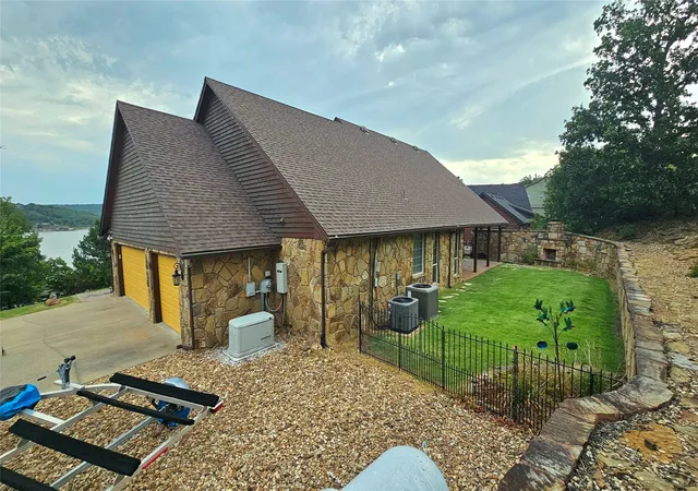 Photo 3 of Single family home for sale at 113 Three Nations Dr, Stigler, OK 74462 | MLS# 2628515 | Listing updated on 2026-08-20