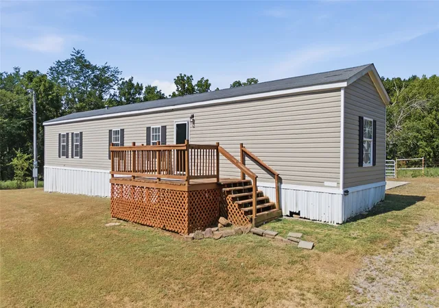 Photo 2 of Sale Pending at 15465 N Lost City Rd, Hulbert, OK 74441 | MLS# 2628918 | Listing updated on 2026-09-29