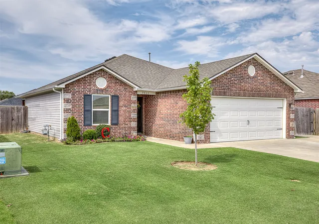 Photo 3 of Sale Pending at 7511 E 144th Street, Collinsville, OK 74021 | MLS# 2628898 | Listing updated on 2026-08-20