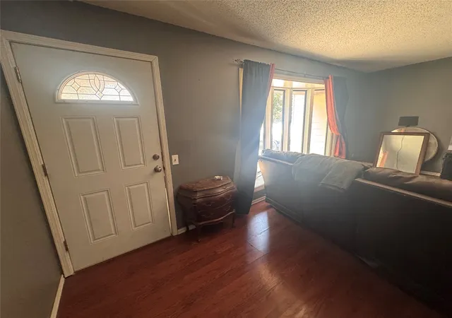 Photo 2 of Single family home for sale at 6350 Border Ave, Muskogee, OK 74401 | MLS# 2628733 | Listing updated on 2026-09-18