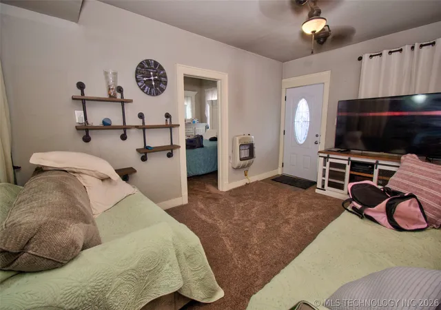 Photo 3 of Single family home for sale at 976 Summit St, Muskogee, OK 74403 | MLS# 2628995 | Listing updated on 2026-08-20