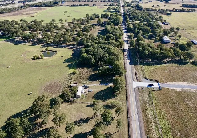 Photo 4 of Land for sale at 21189 Highway 77, Thackerville, OK 73459 | MLS# 2628810 | Listing updated on 2026-08-20