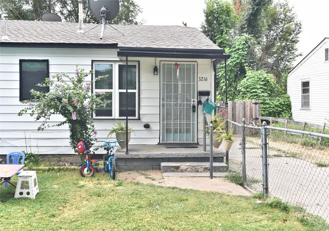 Photo 2 of Single family home for sale at 3216 E Oklahoma Pl, Tulsa, OK 74110 | MLS# 2629060 | Listing updated on 2026-08-20