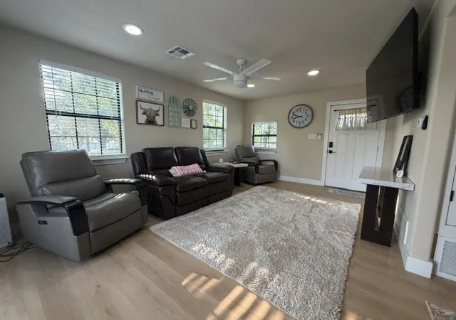 Photo 3 of Single family home for sale at 305 Mcgee, Eufaula, OK 74432 | MLS# 2629007 | Listing updated on 2026-08-20