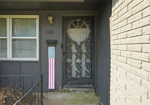 Photo 4 of Single family home for sale at 1101 W 14th Place, Claremore, OK 74017 | MLS# 2629001 | Listing updated on 2026-08-28