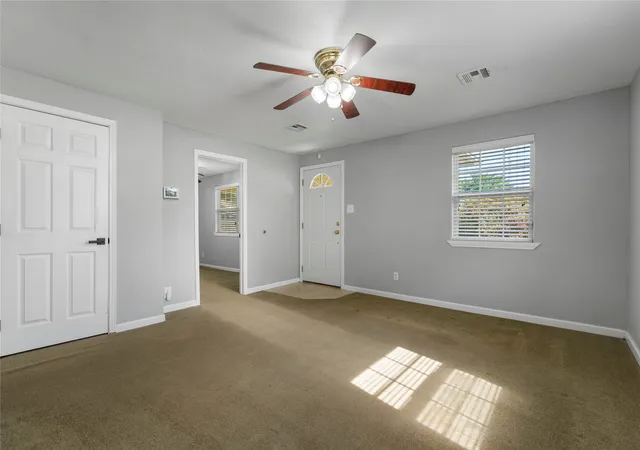 Photo 3 of Single family home for sale at 831 E Elgin Pl, Broken Arrow, OK 74012 | MLS# 2629090 | Listing updated on 2026-08-27