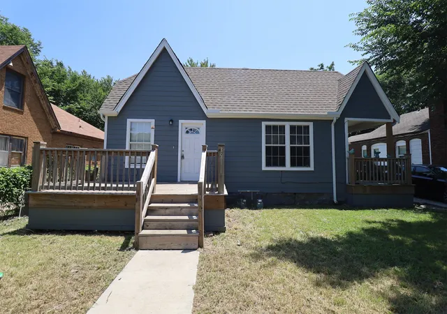 Photo 1 of Multi family home for sale at 353 S Zunis Ave, Tulsa, OK 74104 | MLS# 2629170 | Listing updated on 2026-08-25