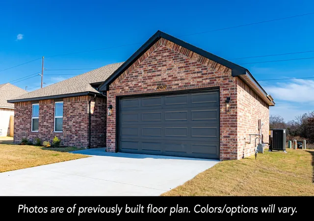 Photo 1 of Single family home for sale at 10995 S 272nd Eastavenue, Coweta, OK 74429 | MLS# 2629200 | Listing updated on 2026-08-20