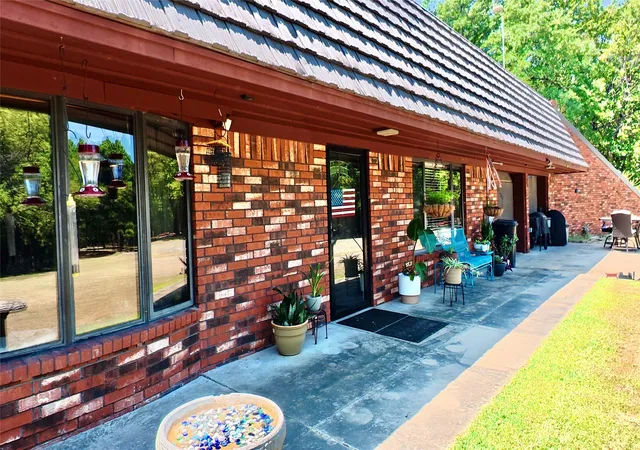 Photo 3 of Single family home for sale at 116973 S 4300 Road, Porum, OK 74455 | MLS# 2629178 | Listing updated on 2026-08-20