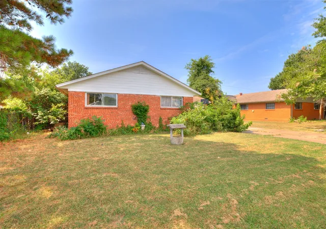Photo 4 of Sale Pending at 6644 E 26th Place, Tulsa, OK 74129 | MLS# 2629228 | Listing updated on 2026-08-20