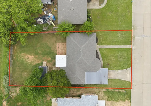 Photo 27 of Single family home for sale at 104 Miller, Pauls Valley, OK 73075 | MLS# 2629238 | Listing updated on 2026-08-20