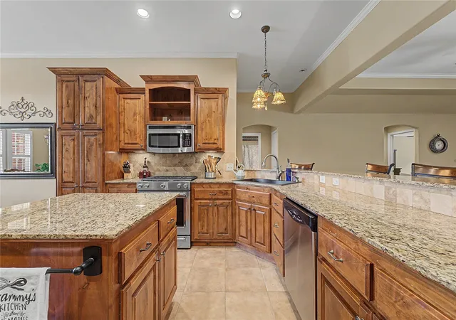 Photo 3 of Sale Pending at 729 W 38th Street, Sand Springs, OK 74063 | MLS# 2629249 | Listing updated on 2026-08-20
