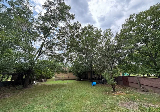 Photo 3 of Sale Pending at 106 Russell Rd, Caddo, OK 74729 | MLS# 2629253 | Listing updated on 2026-09-26