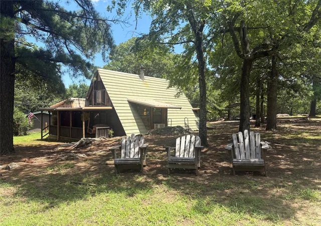 Photo 1 of Single family home for sale at 979 County Line Rd, Eufaula, OK 74432 | MLS# 2628711 | Listing updated on 2026-08-20