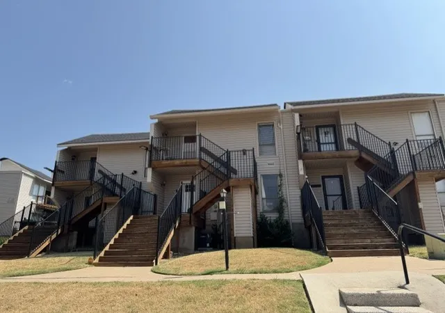 Condo for sale at 121 Falconhead W #D, Burneyville, OK 73430 | MLS# 2629306