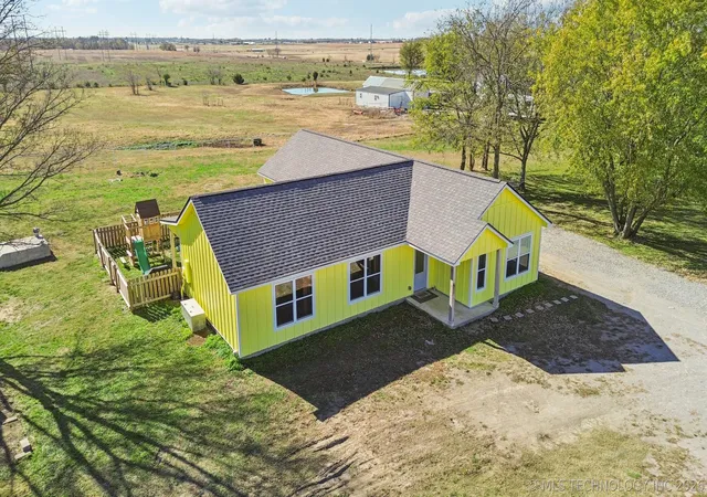 Photo 2 of Single family home for sale at 2152 E 430 Road, Adair, OK 74330 | MLS# 2629307 | Listing updated on 2026-08-20