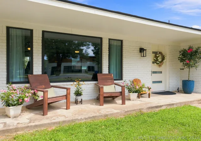 Photo 2 of Sale Pending at 12413 S 86th East Ave, Bixby, OK 74008 | MLS# 2628417 | Listing updated on 2026-08-20