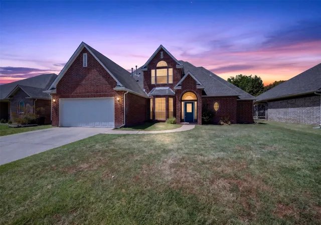 Photo 3 of Single family home for sale at 8914 N 134th Eastavenue, Owasso, OK 74055 | MLS# 2629338 | Listing updated on 2026-10-10