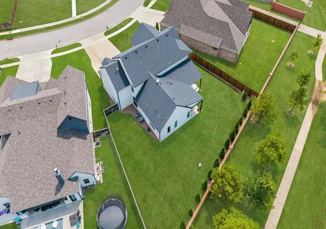 Photo 2 of Single family home for sale at 11536 S Louisville Ave, Tulsa, OK 74137 | MLS# 2629186 | Listing updated on 2026-10-09