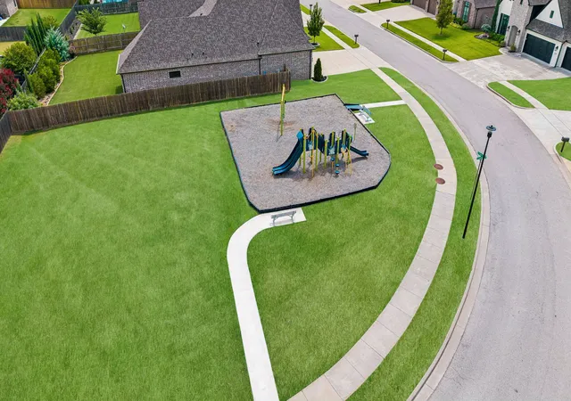 Photo 3 of Single family home for sale at 11536 S Louisville Ave, Tulsa, OK 74137 | MLS# 2629186 | Listing updated on 2026-10-09